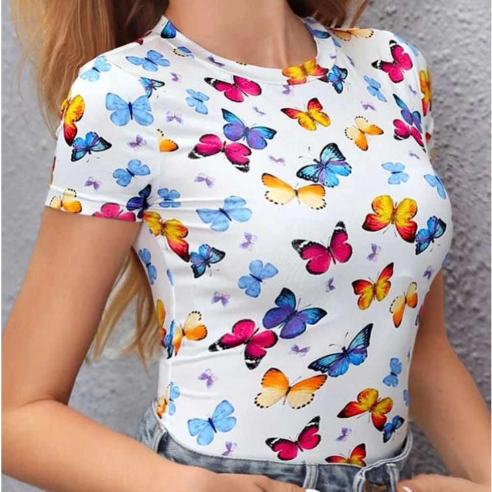SHEIN butterfly print form fitted Tee